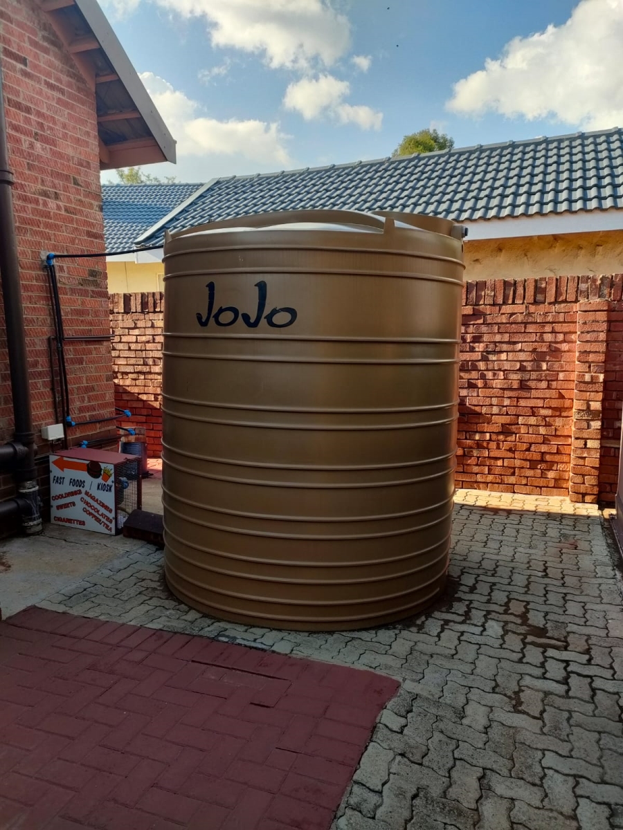 4 Bedroom Property for Sale in Monument Heights Northern Cape